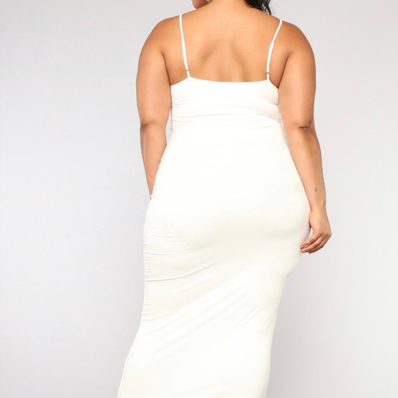 Aja Maxi Dress - Picture 2 of 6